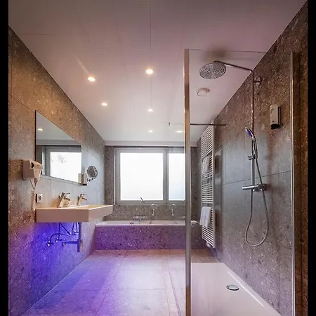 St. Pol 3* קנוקה-הייסט